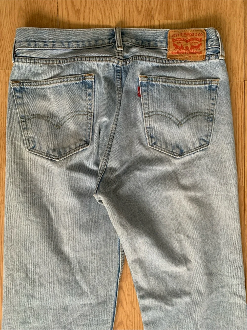 Levi Strauss & Co Men’s Jeans Light Wash Denim Distressed Y2k Streetwear 32x30